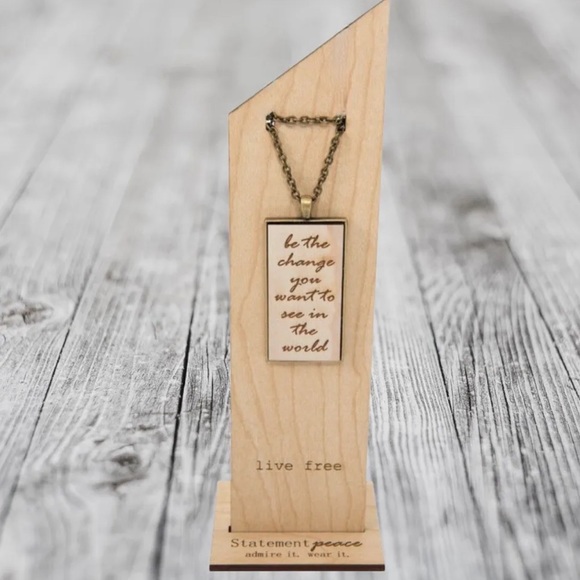HANDMADE Necklace Artisan Wood “BE THE CHANGE” Statement BOHO Pendant & Gift Box - Picture 2 of 2
